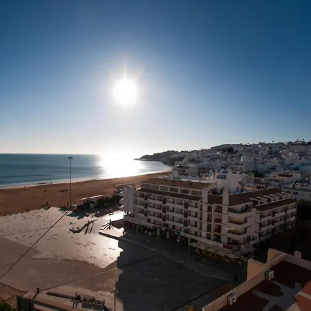 By The Beach By Ocvillas Apartment